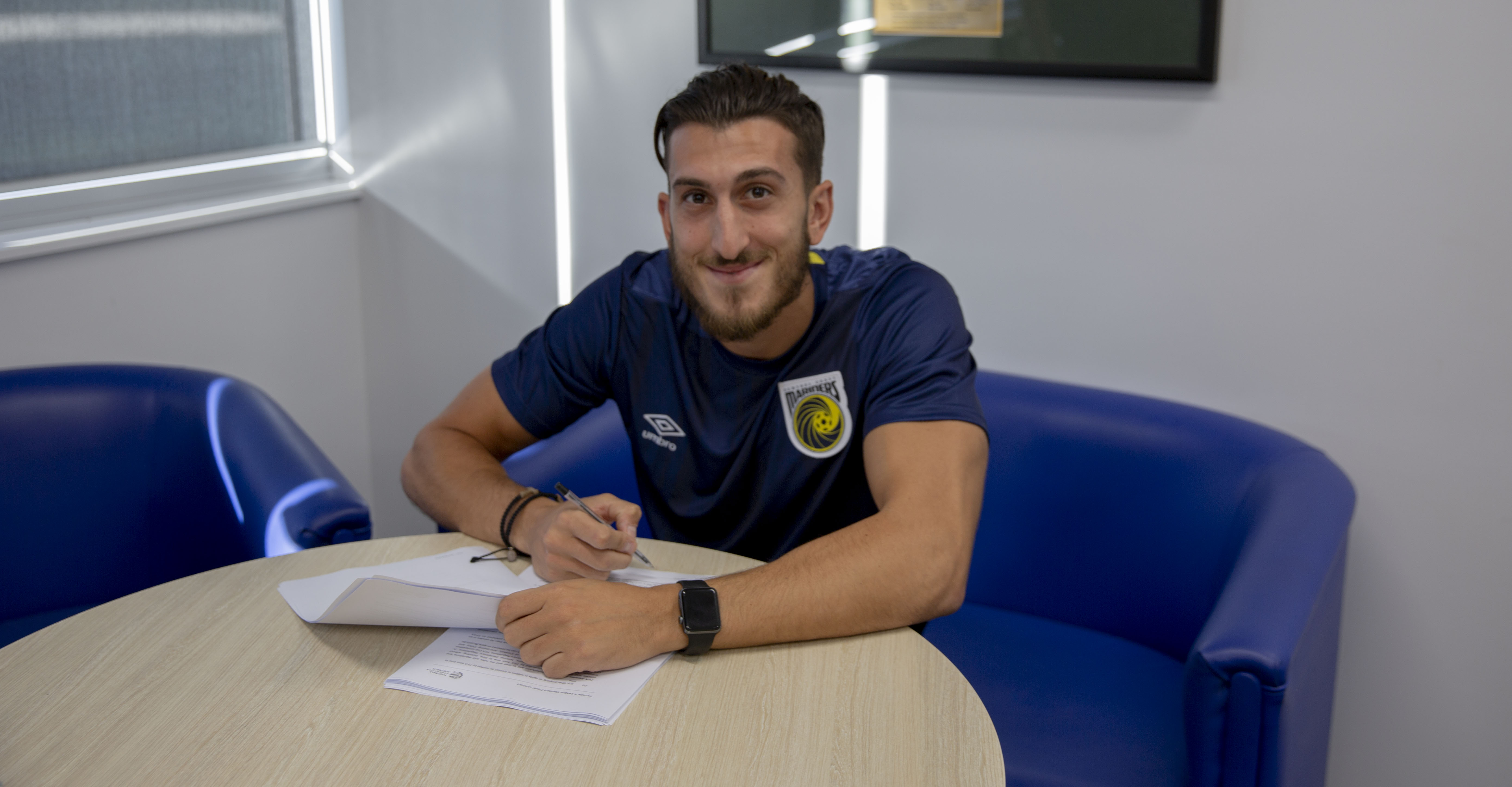Giancarlo Gallifuoco signs for the Central Coast Mariners