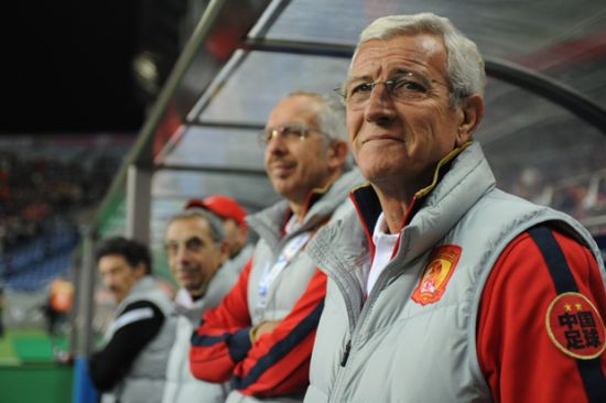 Astute Arnold to pit wits with legend Lippi