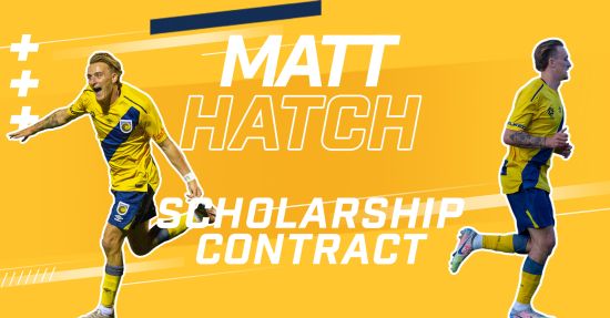 Coast local Matt Hatch signs scholarship with the Mariners